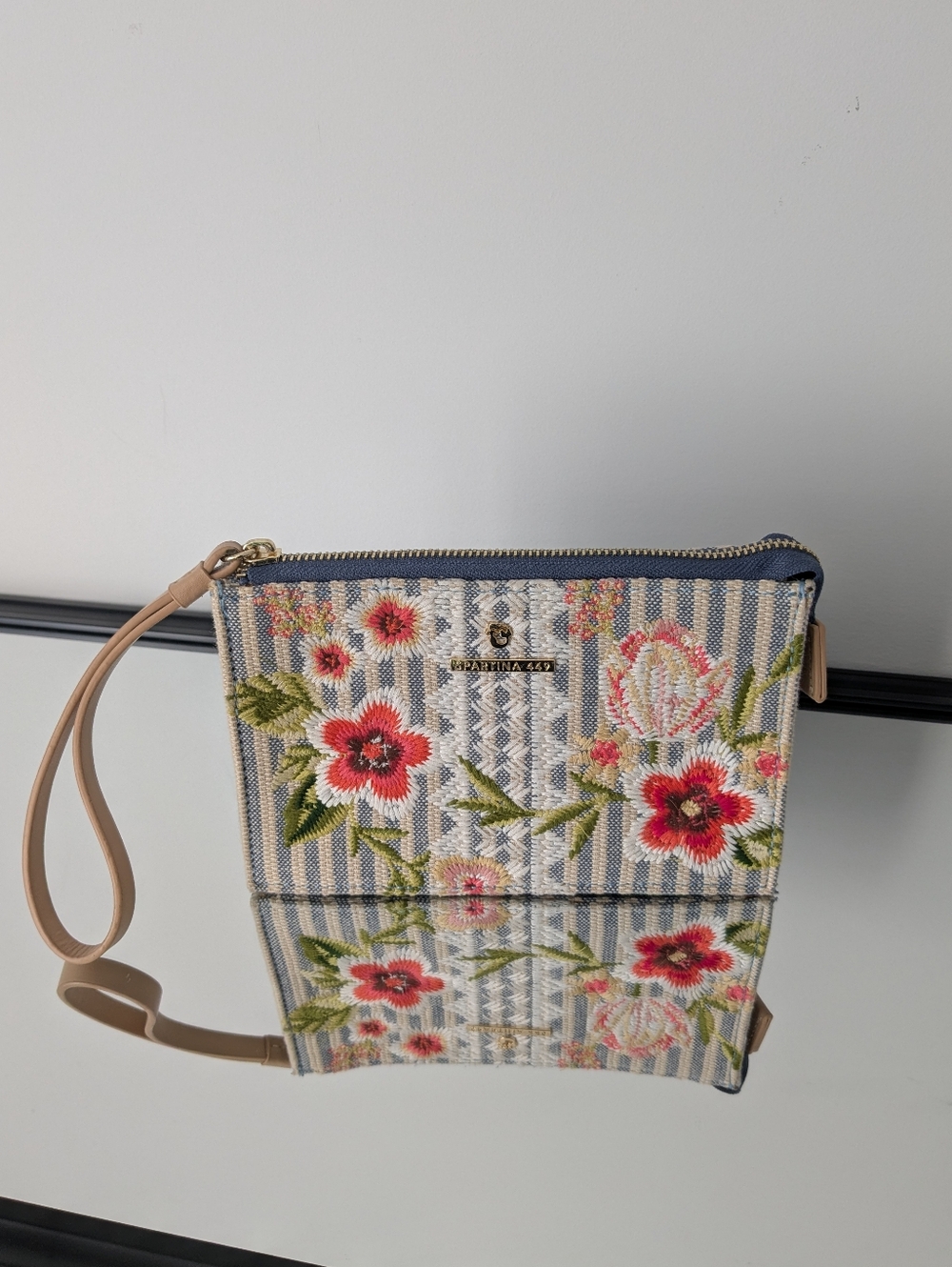 Spartina 449 - Floral Wristlet